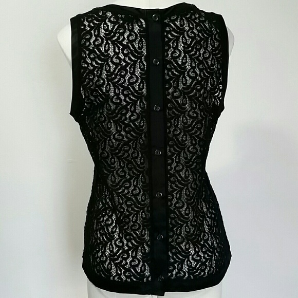 Limited sleeveless lace top - Picture 2 of 5